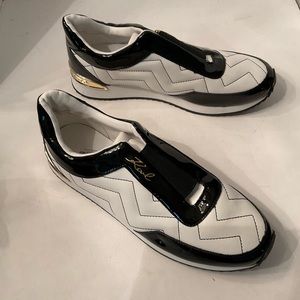 NWOT Karl Lagerfeld white/black slip on sneakers 10